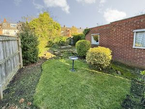 Photo 8- click for photo gallery